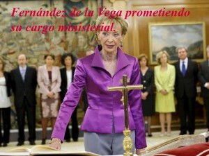 maria-teresa-fernandez-de-la-vega-jurando-su-cargo